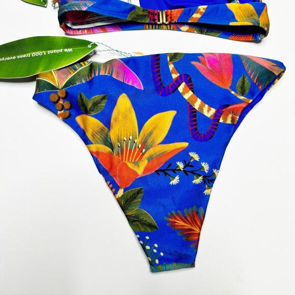 Farm Rio Macaw Tropical Print Beaded Bikini Set Size Small Top & Medium Bottom - Picture 10 of 16